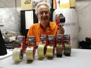 Il nastro adesivo ti fa perdere tempo?